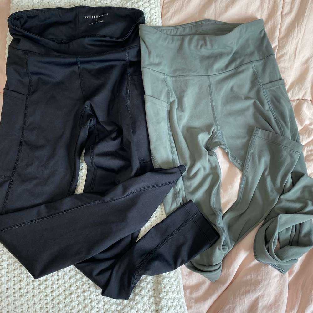 Aeropostale leggings bundle (grey + black) with pockets
